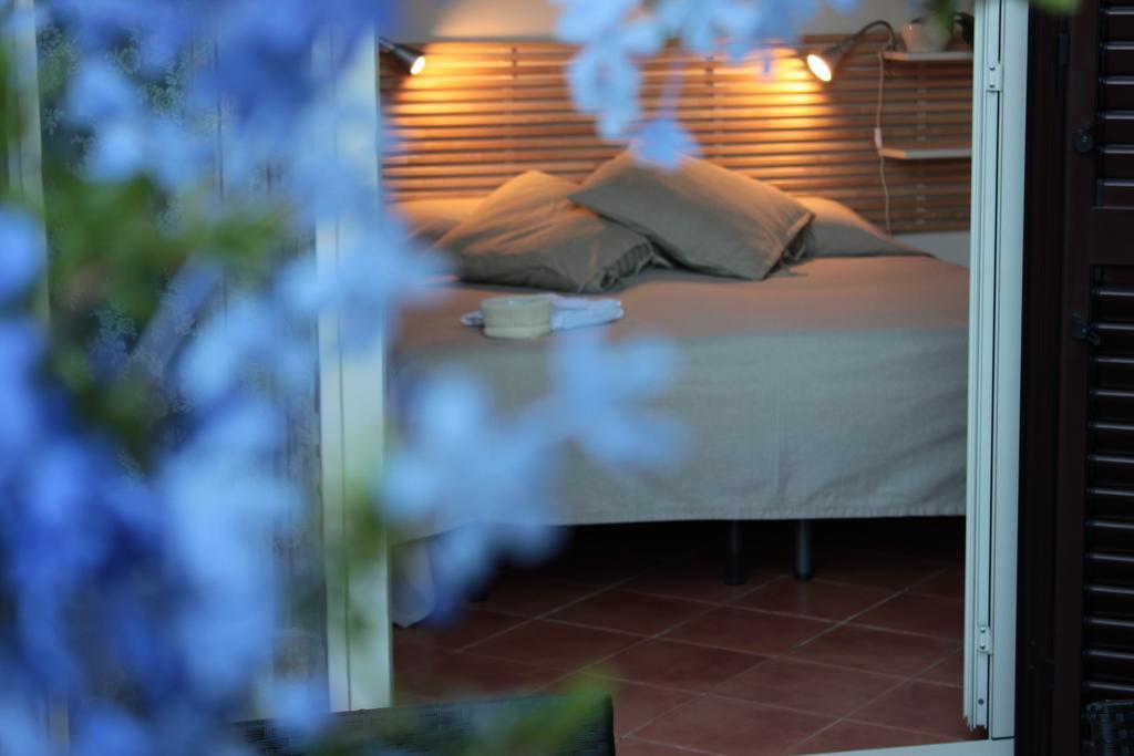 Terrazza Duomo Bed & Breakfast Napoli Oda fotoğraf