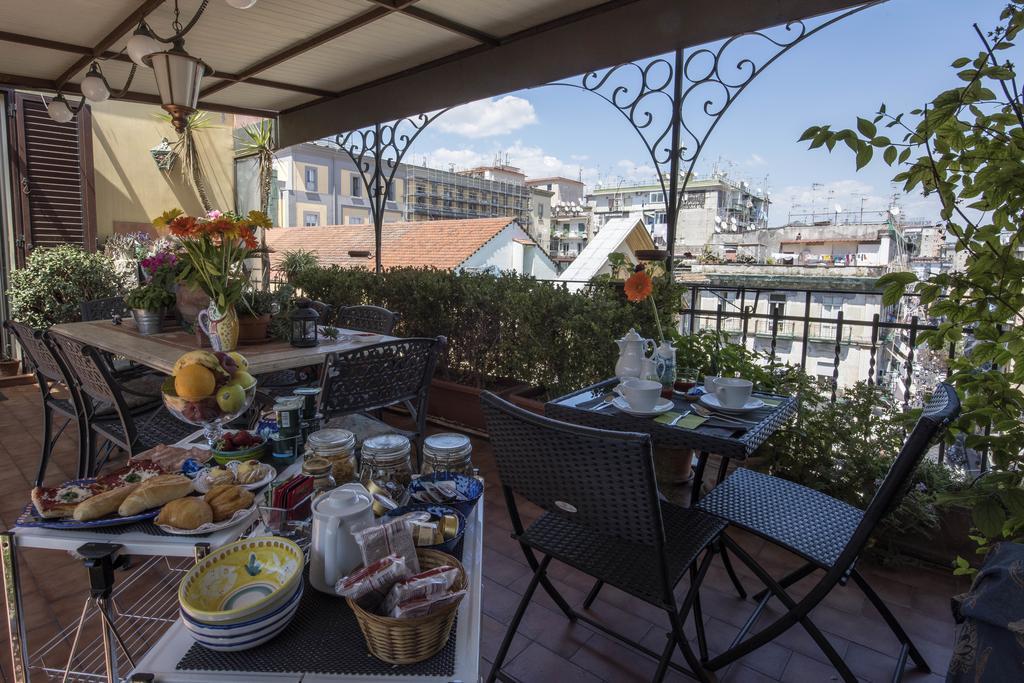 Terrazza Duomo Bed & Breakfast Napoli Dış mekan fotoğraf
