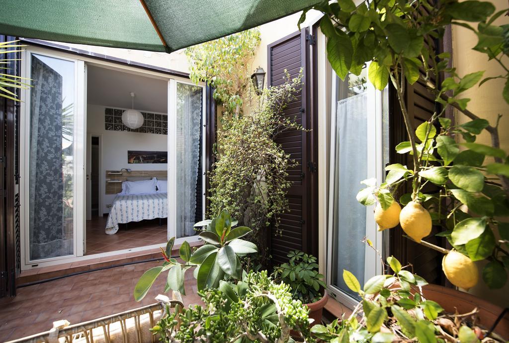 Terrazza Duomo Bed & Breakfast Napoli Dış mekan fotoğraf
